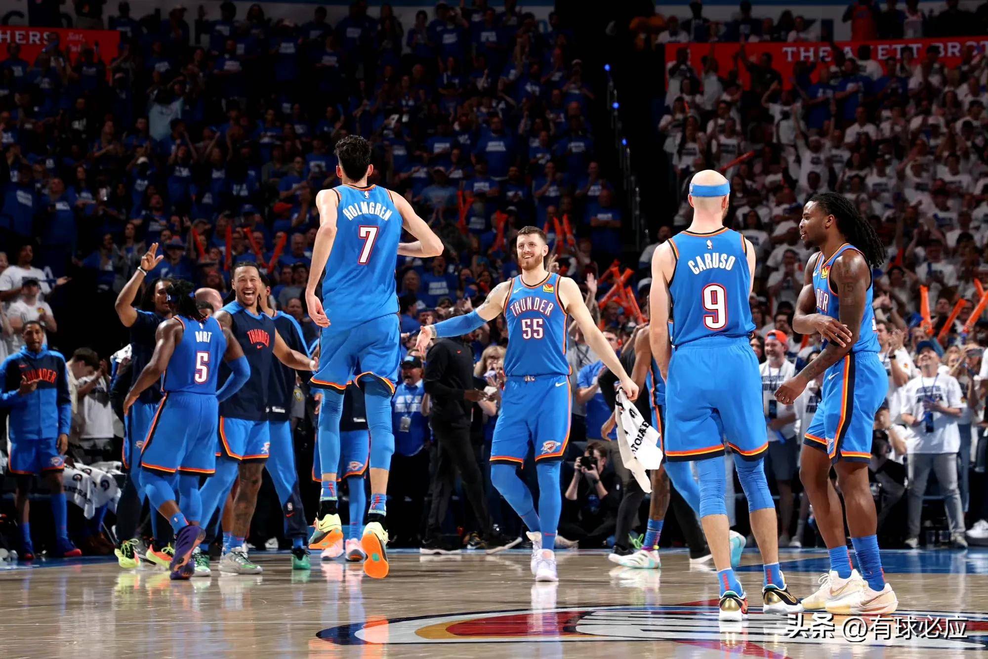 新疆广汇关键时刻内部沟通，志在NBA总决赛名次提升，压力陡增，年轻球员得到机会 