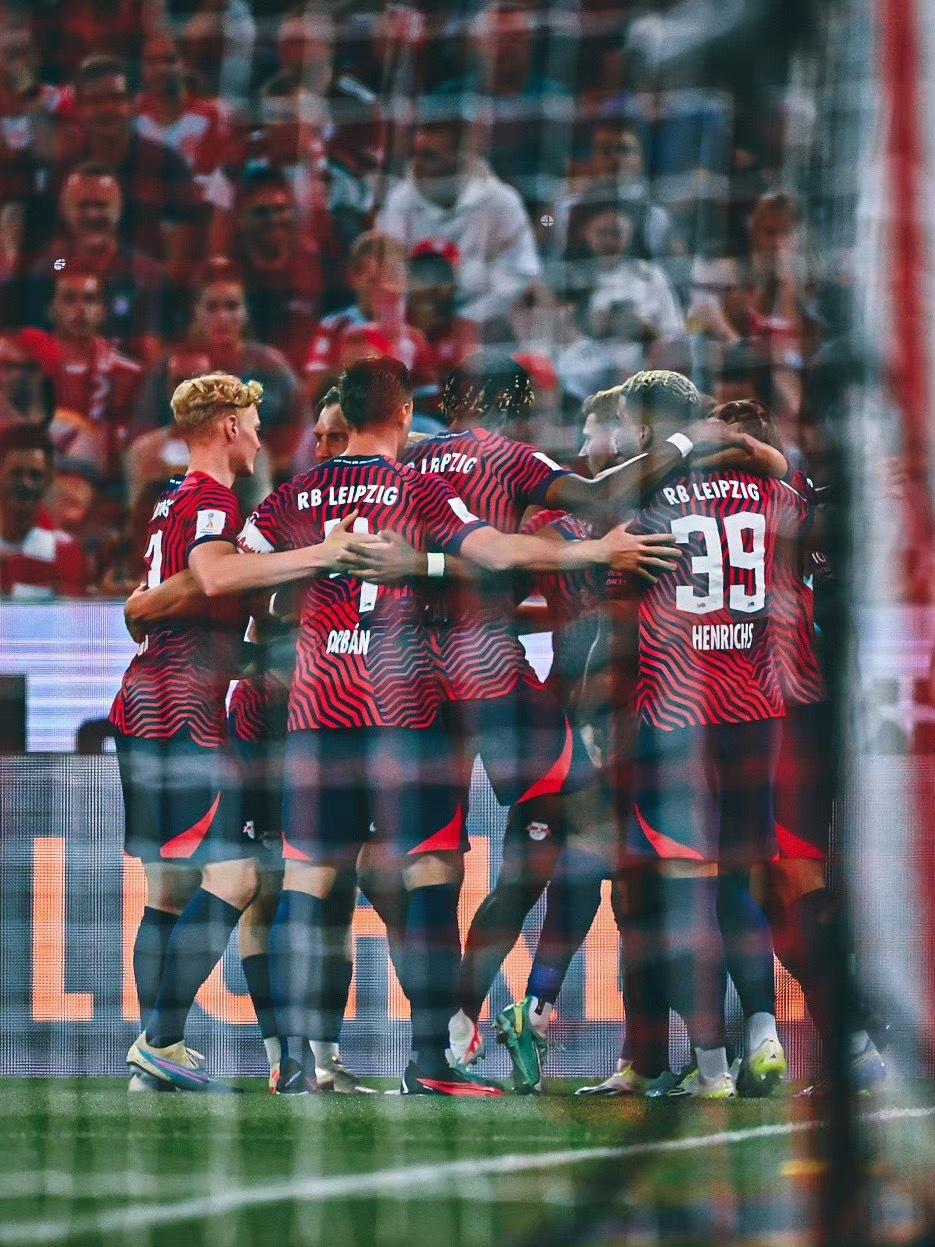 里程碑夜！迈阿密热火主帅复盘，德国杯赛前刷纪录，质疑声仍在，高层口径保持一致的简单介绍