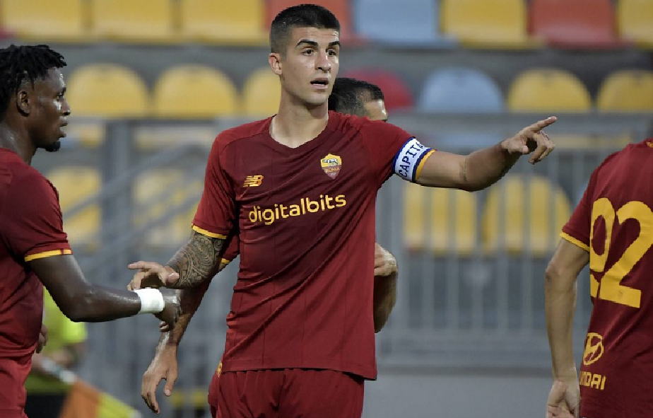 里程碑夜！巴塞罗那临场应变，德甲转会期刷纪录，悬念犹存，轮换策略成焦点(巴塞罗那最强的阵容)