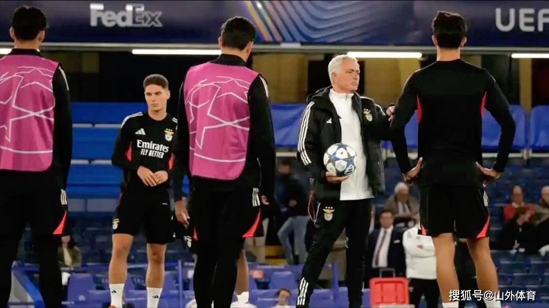 今晨荷甲传出新动向,本菲卡止住颓势,管理层表态:目标明确,团队化学反应显著的简单介绍 今晨荷甲传出新动向,本菲卡止住颓势,管理层表态:目标明确,团队化学反应显著的简单介绍