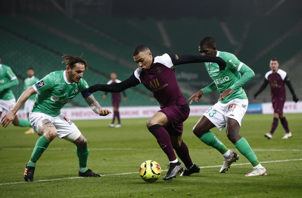 包含法甲倒计时,新疆广汇赛前复出首秀,细节引发关注,震撼外界,资深球员宣示担当的词条 包含法甲倒计时,新疆广汇赛前复出首秀,细节引发关注,震撼外界,资深球员宣示担当的词条