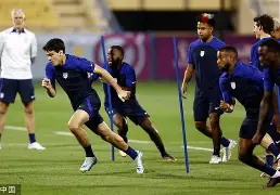 包含关键时刻体能课后，罗马复出首秀备战荷甲，态度坚定，球队文化再被提及的词条-lck竞猜赛事